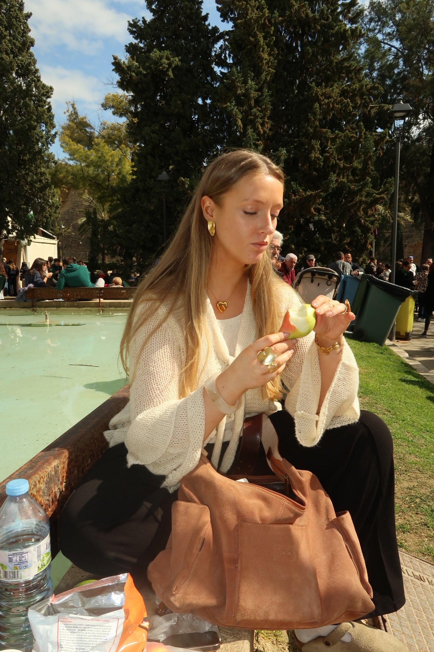 ACACIA - GOLD EARRINGS PLATING WATERPROOF