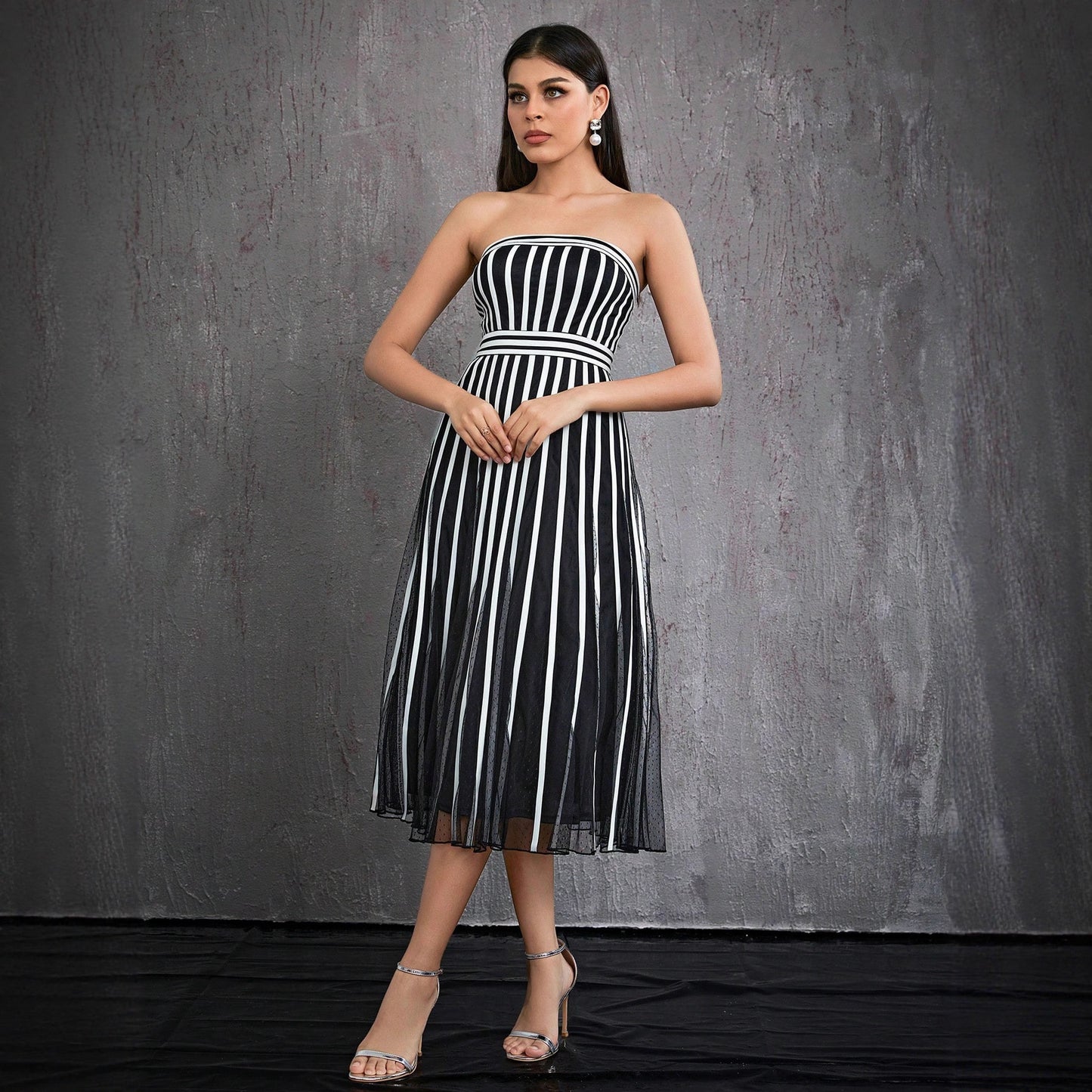 vertical stripe strapless midi dress in black