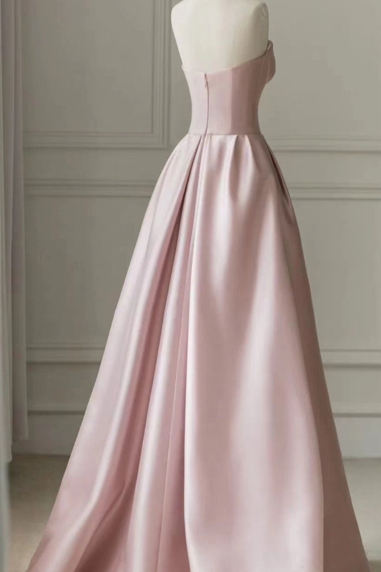 sleeveless embellished maxi dress in black