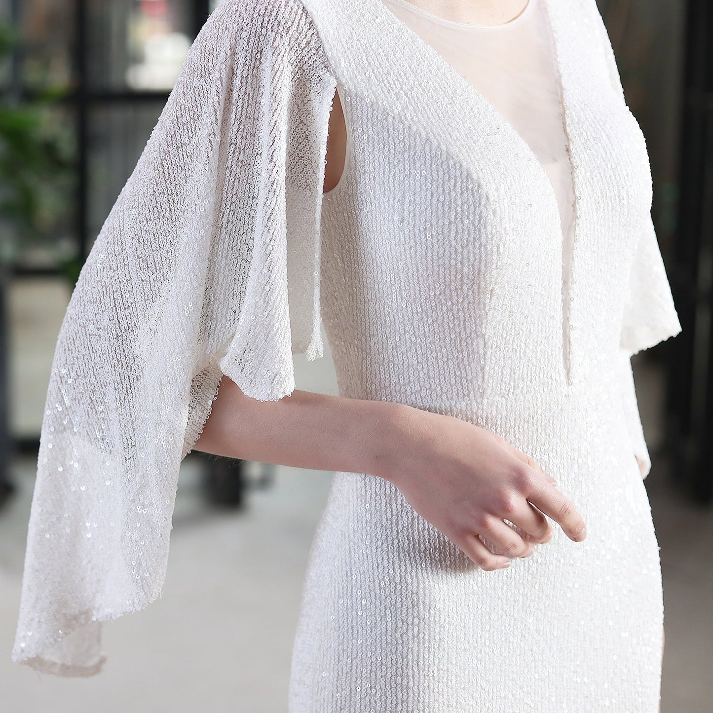 Abito formale con ali d'angelo 