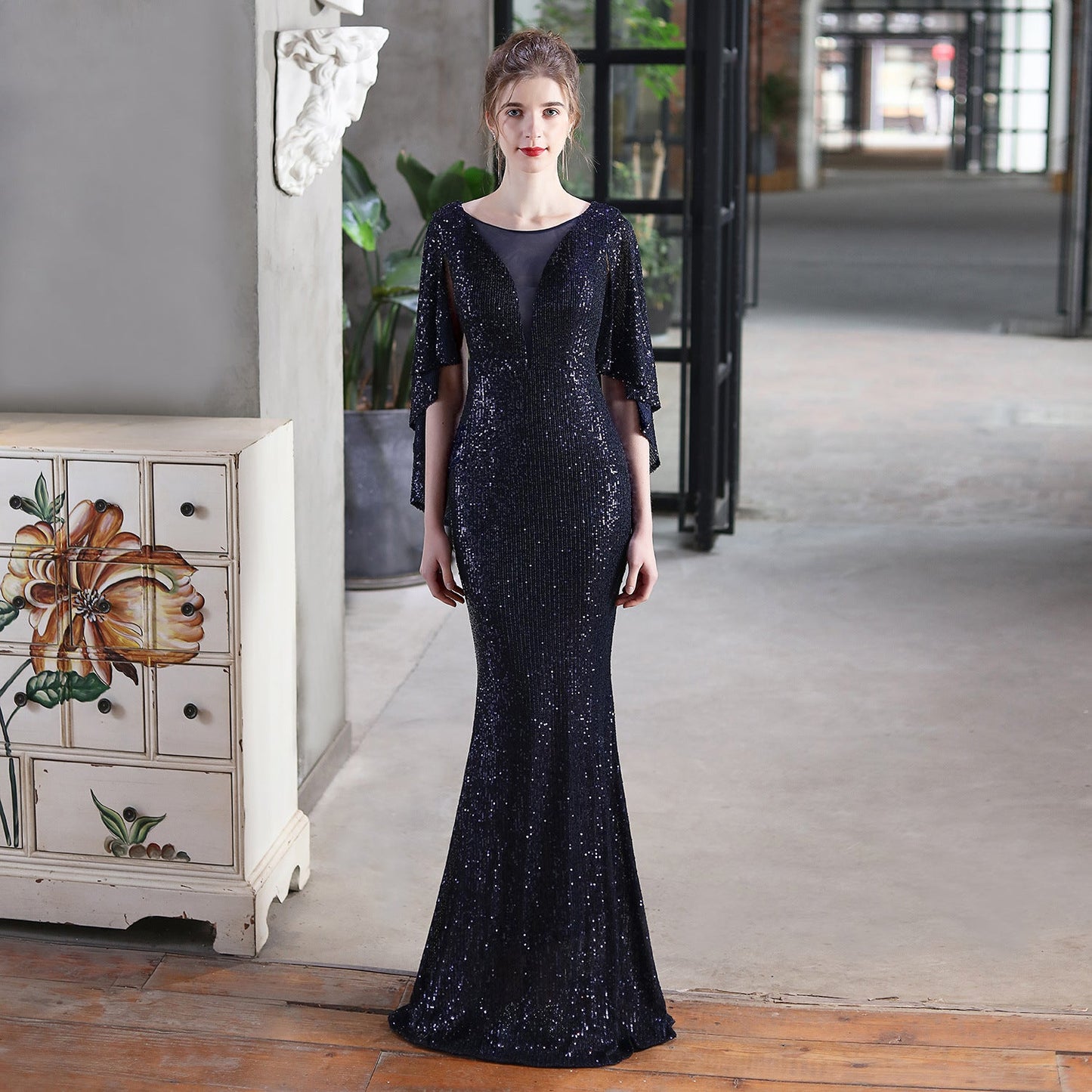 Abito formale con ali d'angelo 