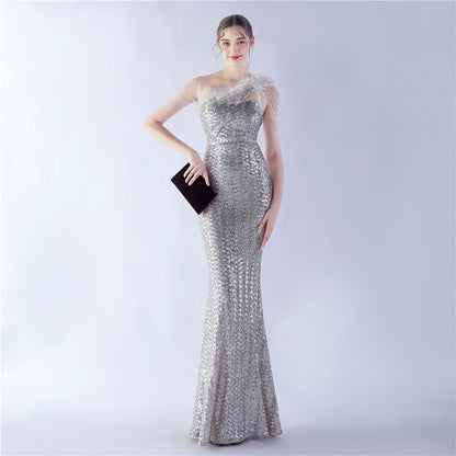 ダチョウの毛皮のイリュージョンビーズのフォーマルドレス