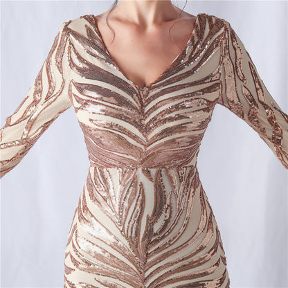 長袖ビーズフォーマルドレス