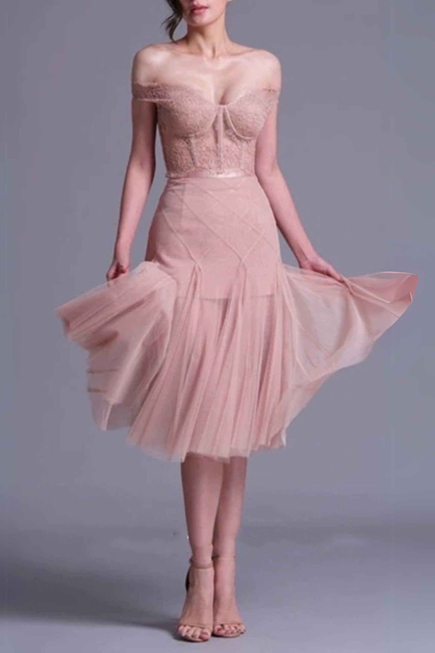 floral dentelle off-shoulder bustier corset net skirt set in pink