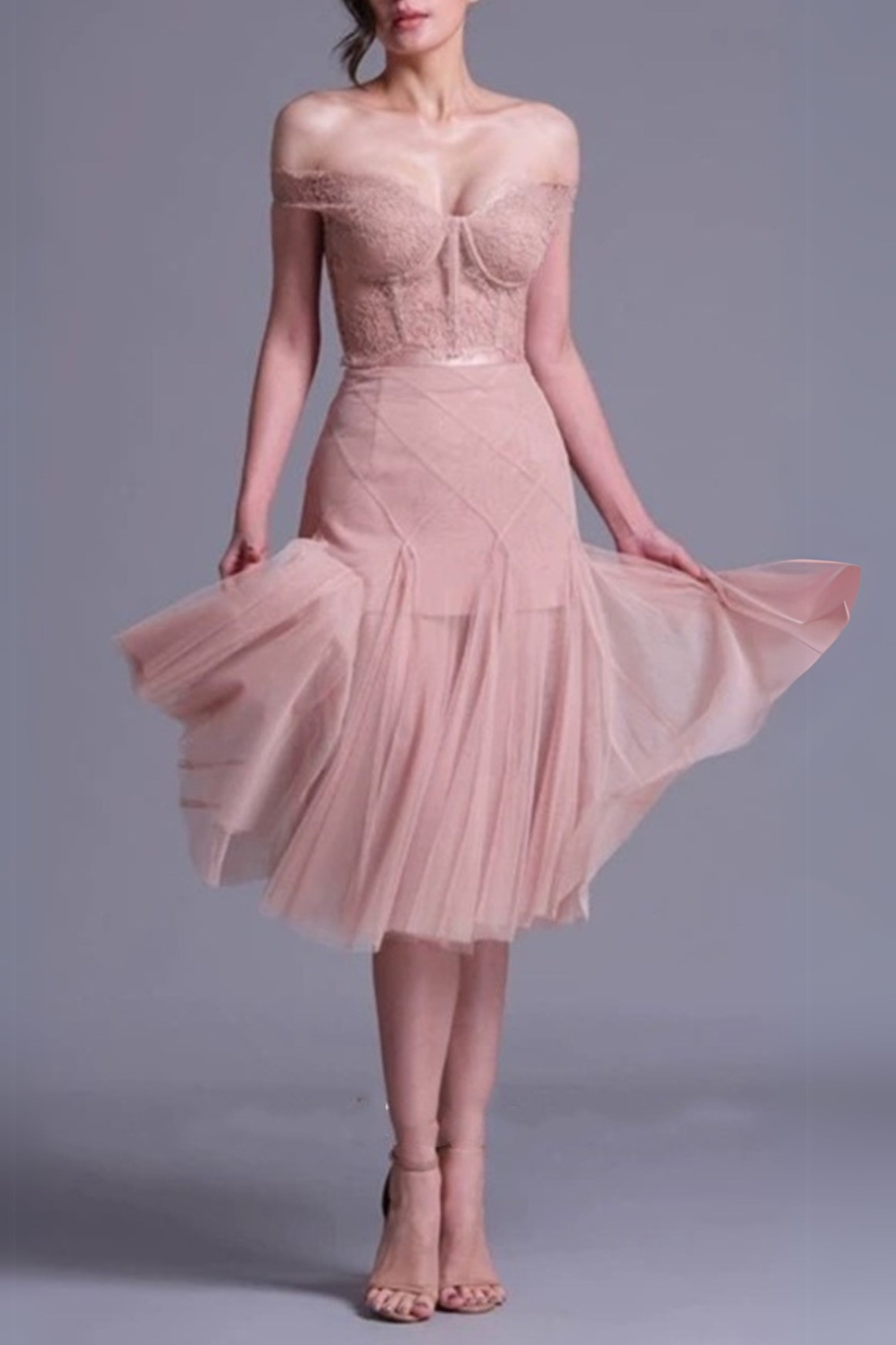 floral dentelle off-shoulder bustier corset net skirt set in pink