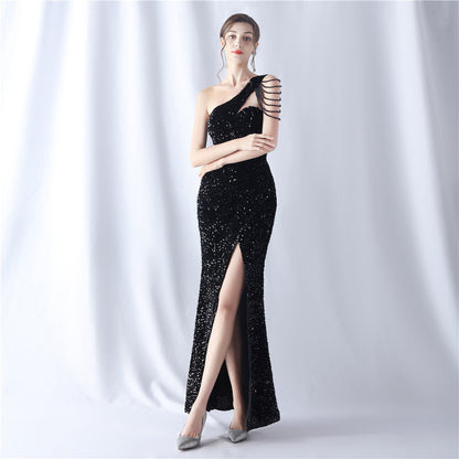 Abito formale con perline e retro in velluto 