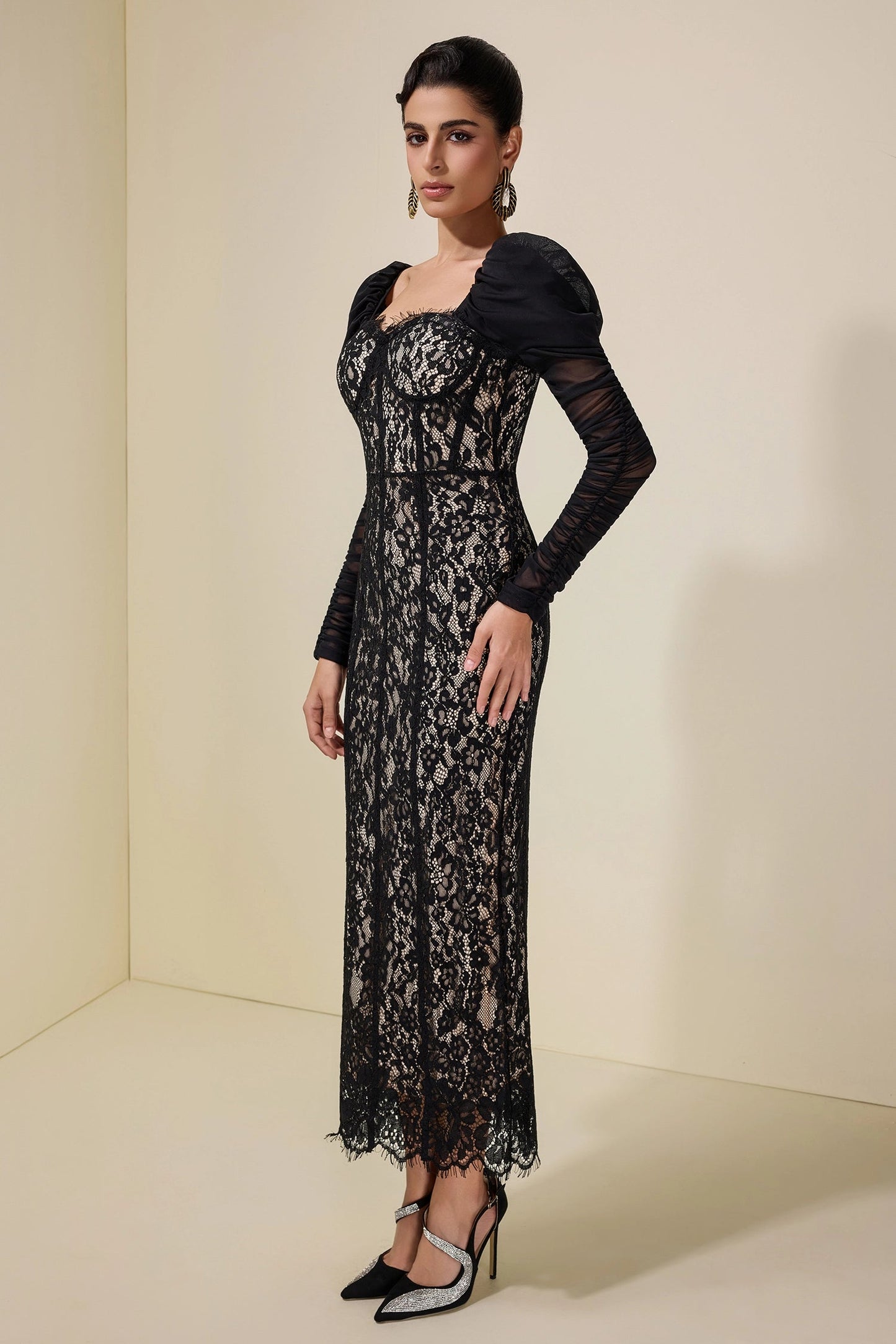 wendy Lace Splicing Mesh Puff Sleeve Midi Dress in black