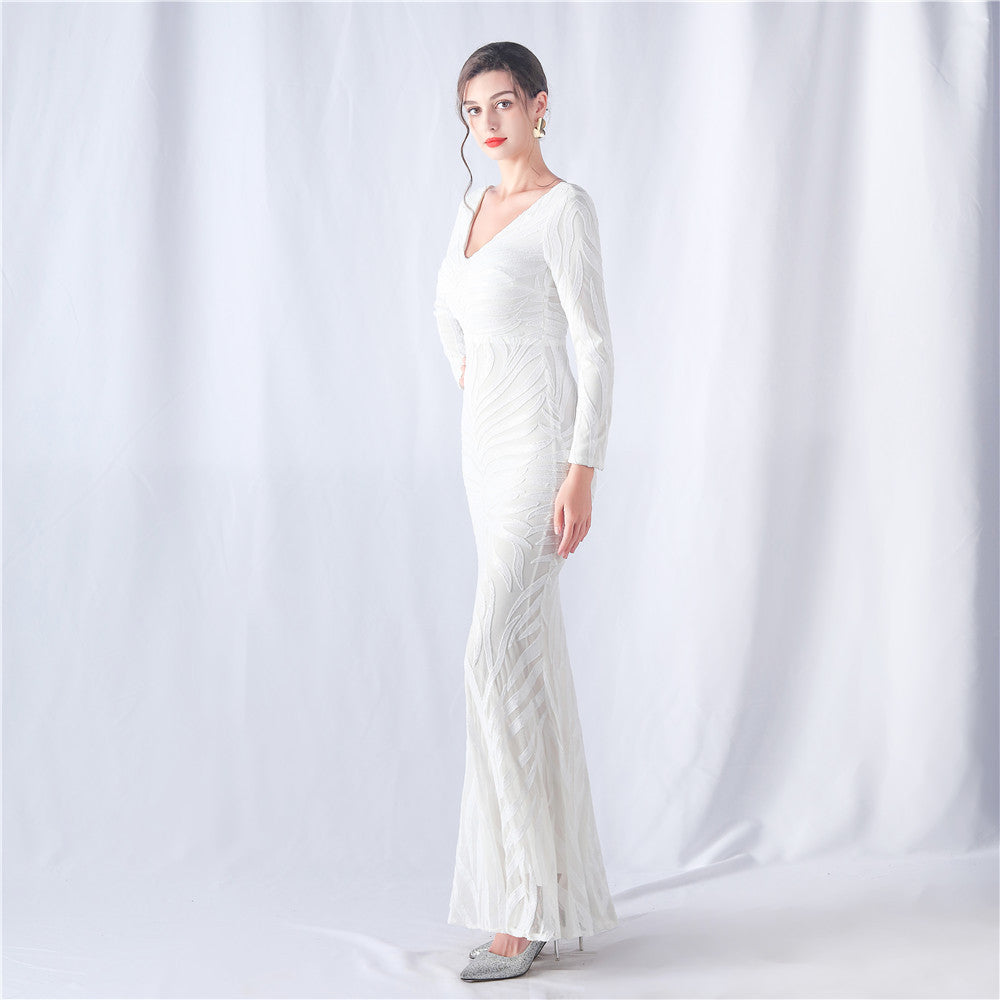 長袖ビーズフォーマルドレス