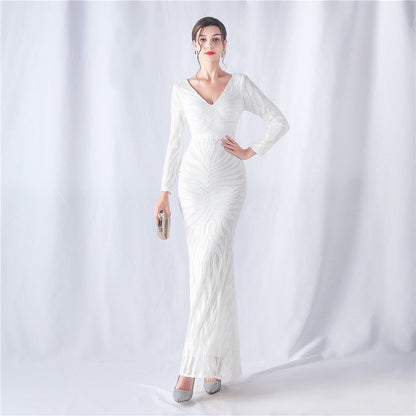 長袖ビーズフォーマルドレス