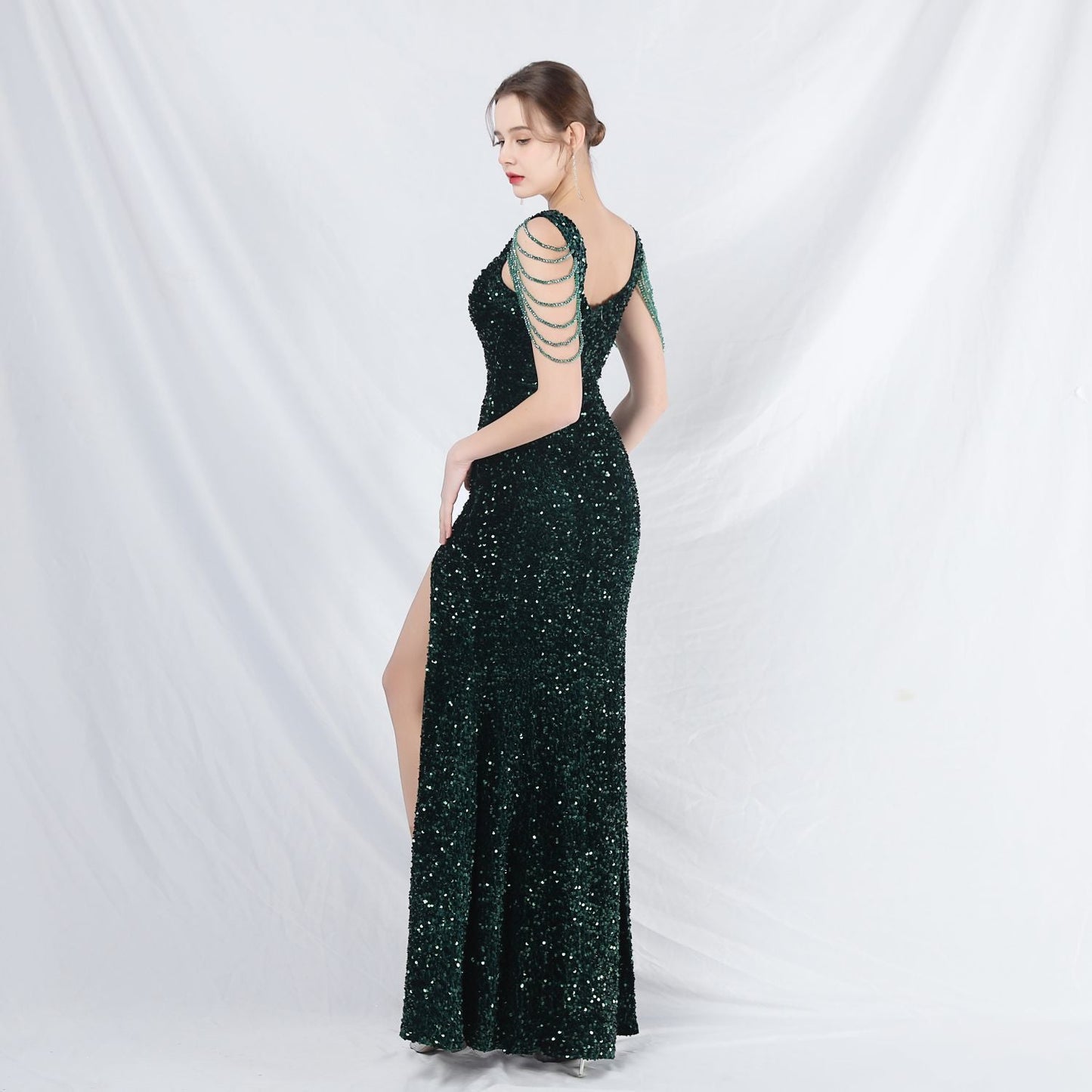 ベルベット裏地ビーズ付きフォーマルドレス