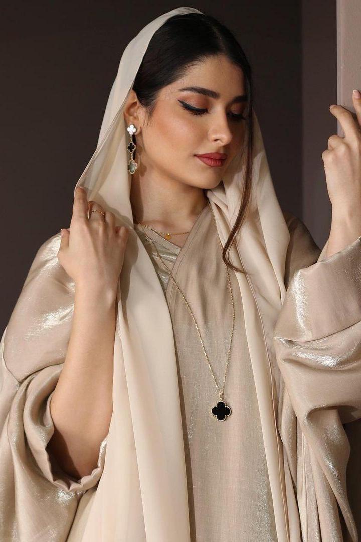 Bat-sleeved Robe Women's Abaya