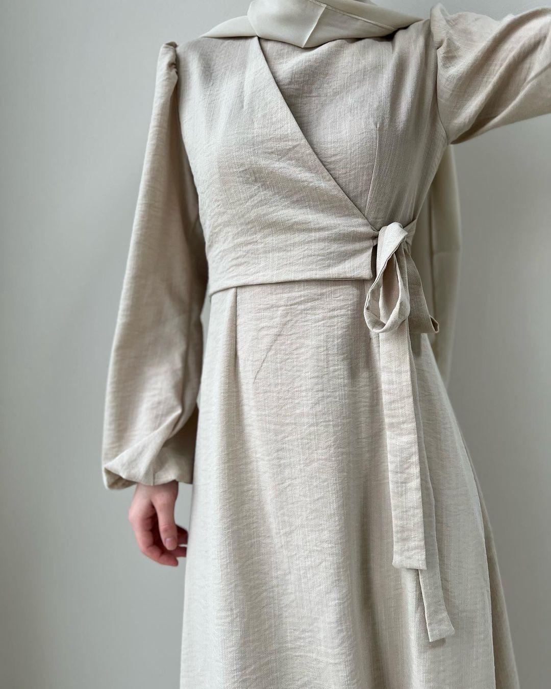 Temperament Long Sleeve Fake Two-piece Lace-up Dress Long Skirt