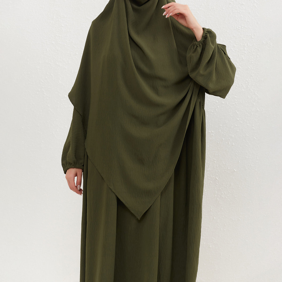 Crepe Abaya with Pockets + Layered Khimar Set