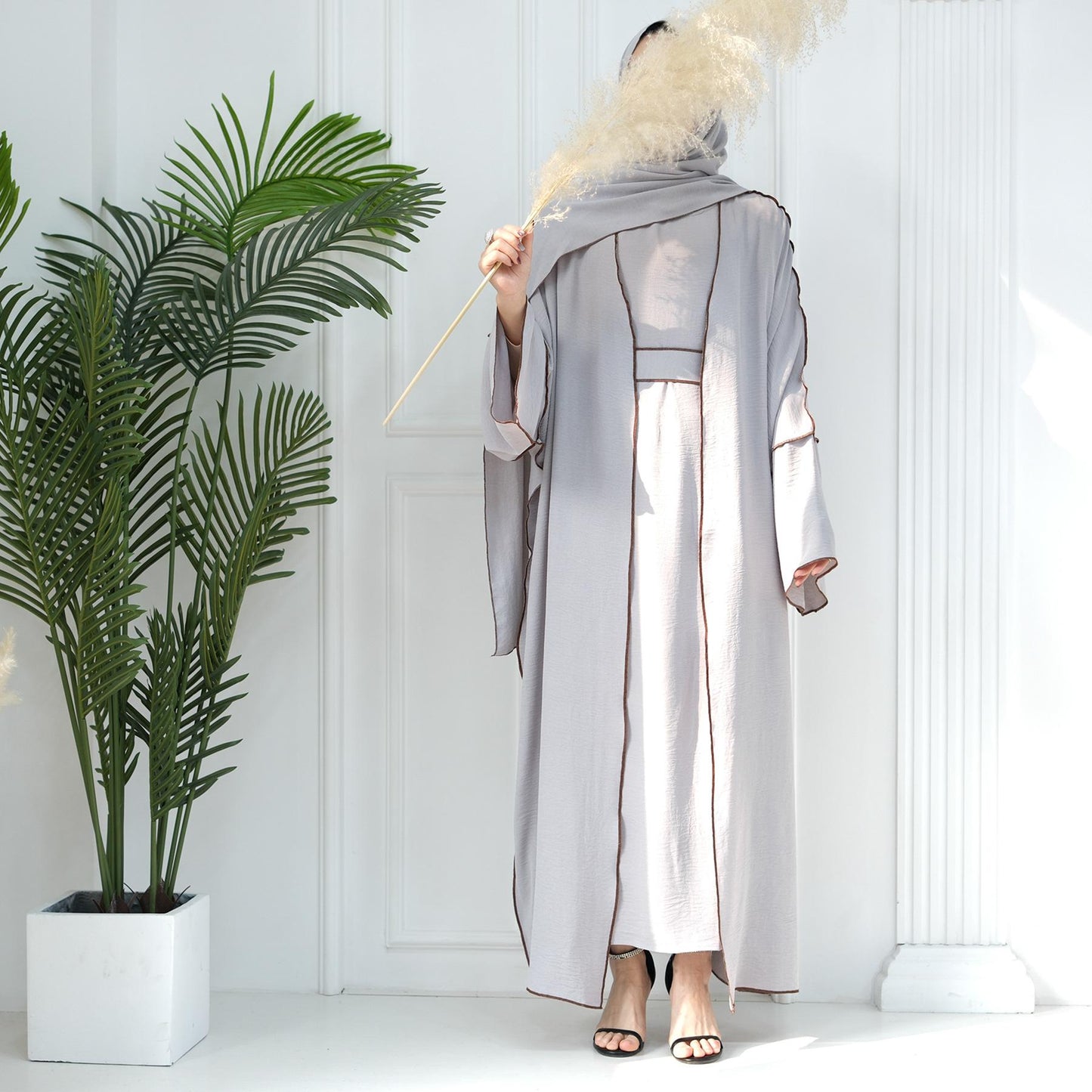 Set 3 pezzi Cardigan + abito interno senza maniche + hijab