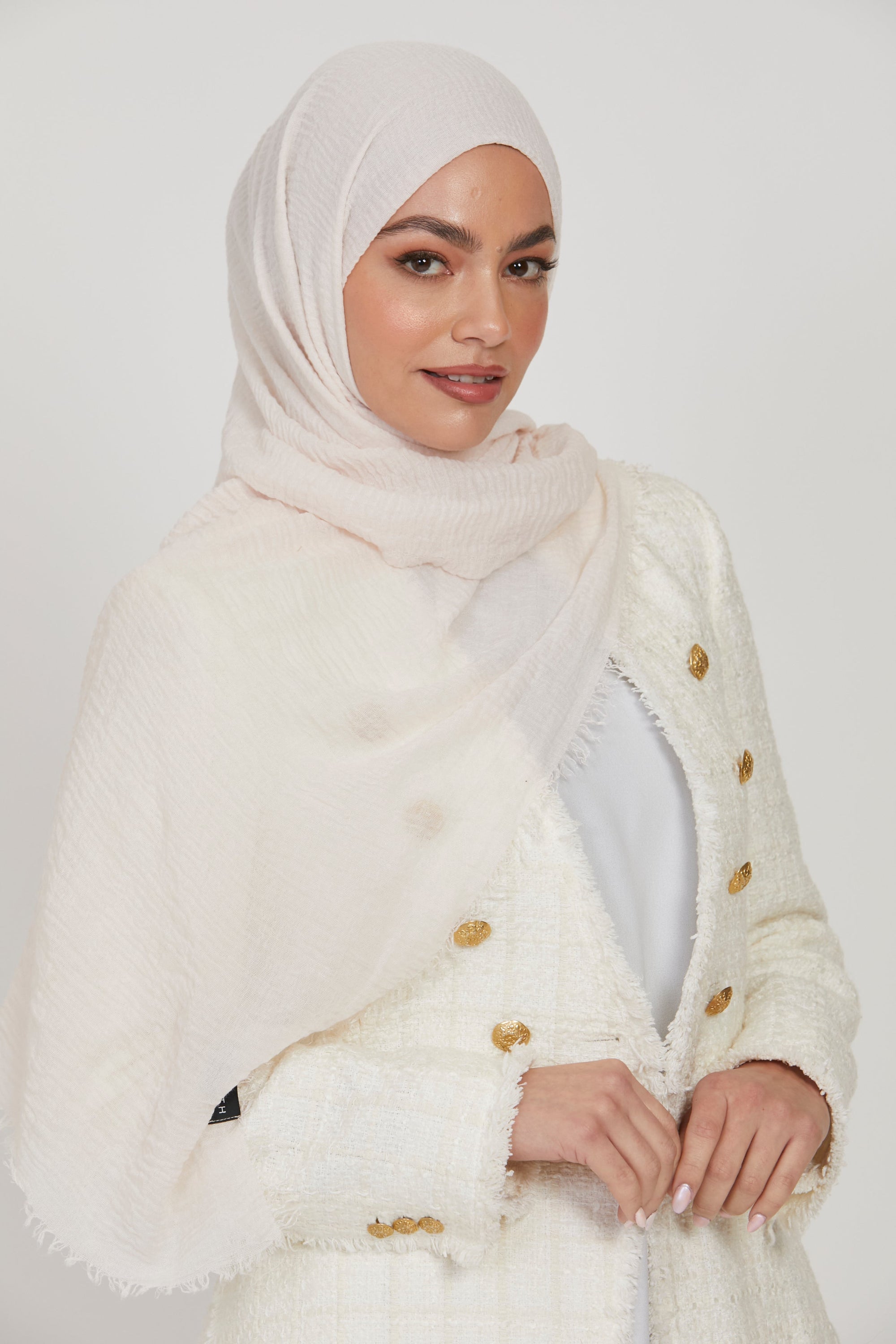 Frayed Crinkle Hijab - Off White
