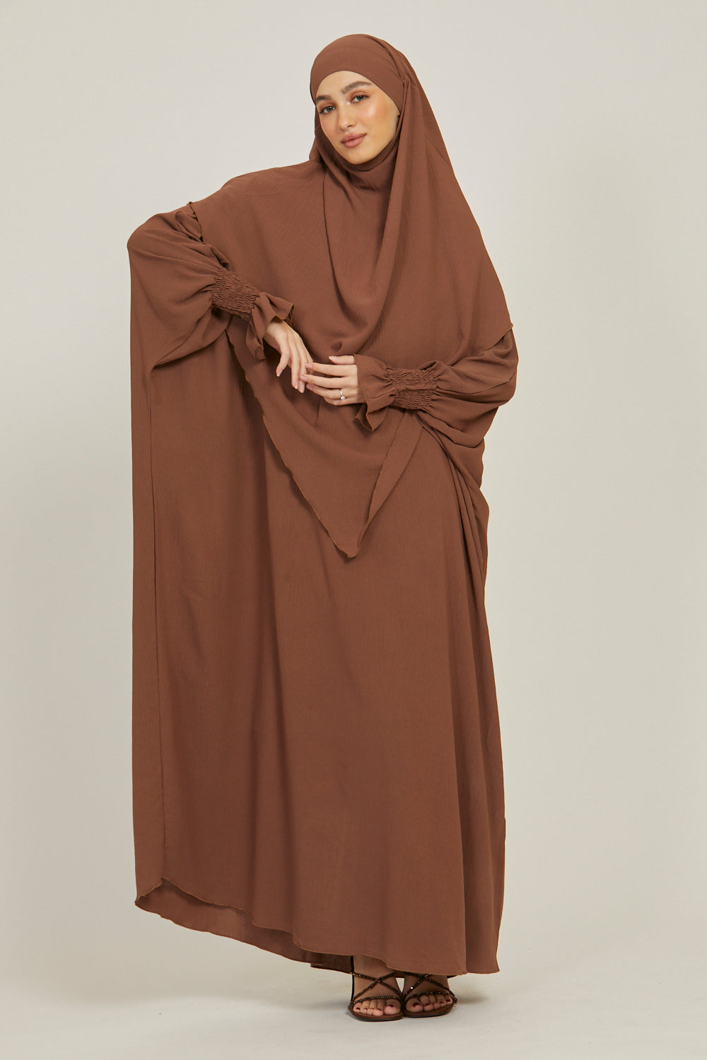Set Abaya con Khimar - Marrone scuro