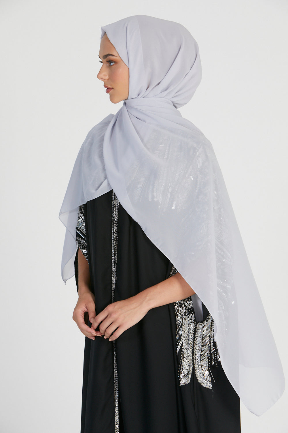 MAXI Luxury Georgette Hijab - Light Grey