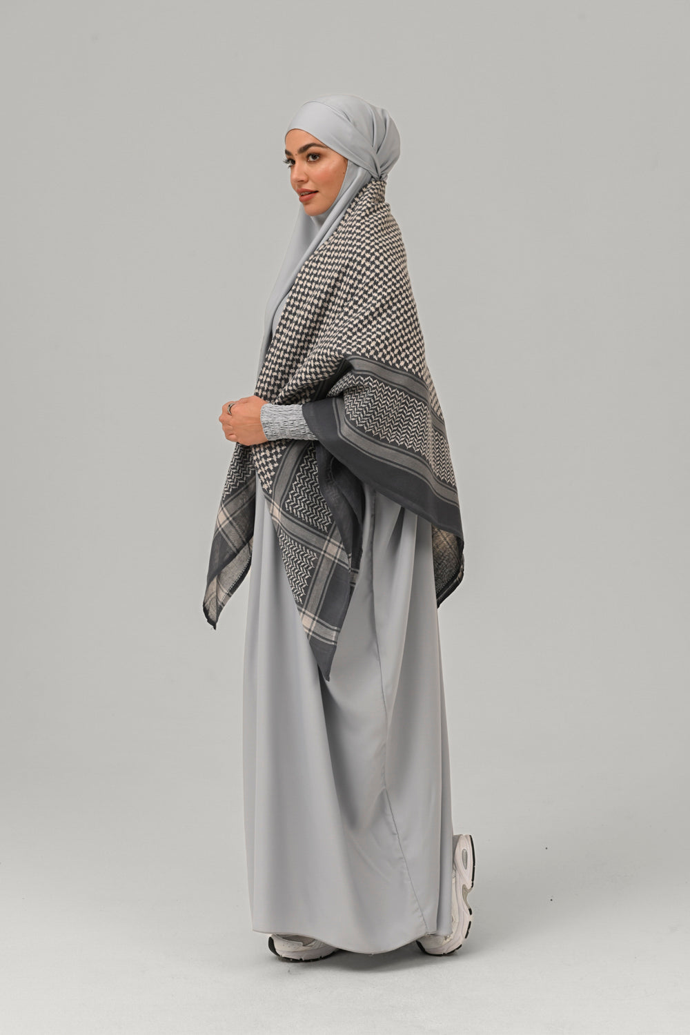 Keffiyeh Scarf - Charcoal Grey