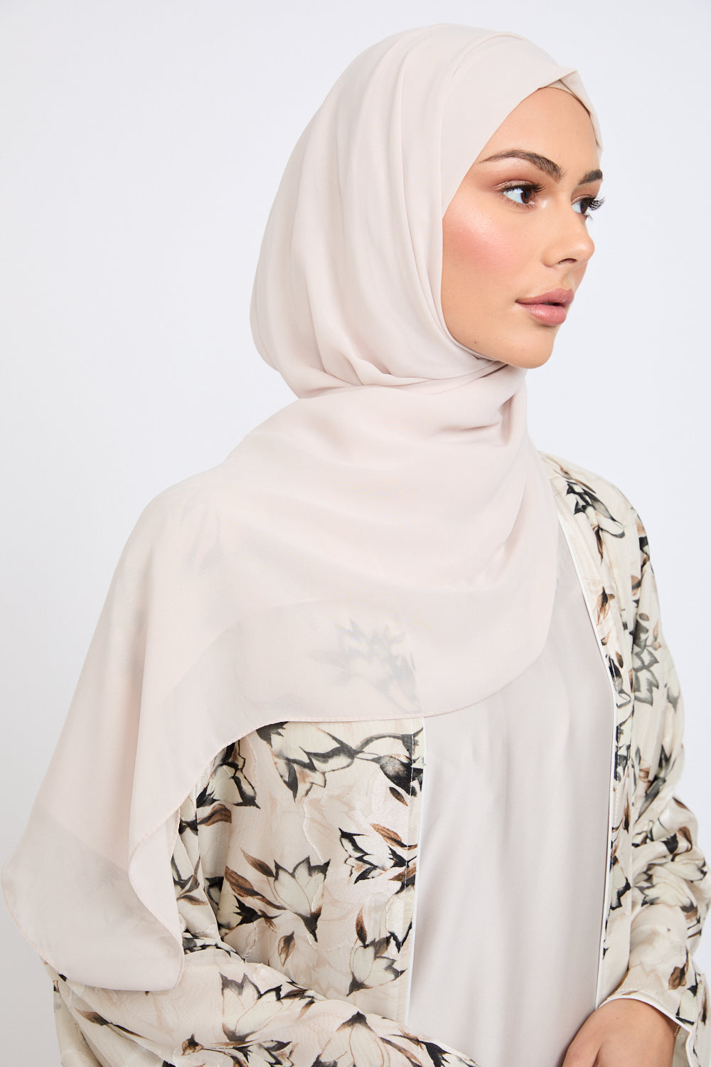 Luxury Georgette Hijab - Nude
