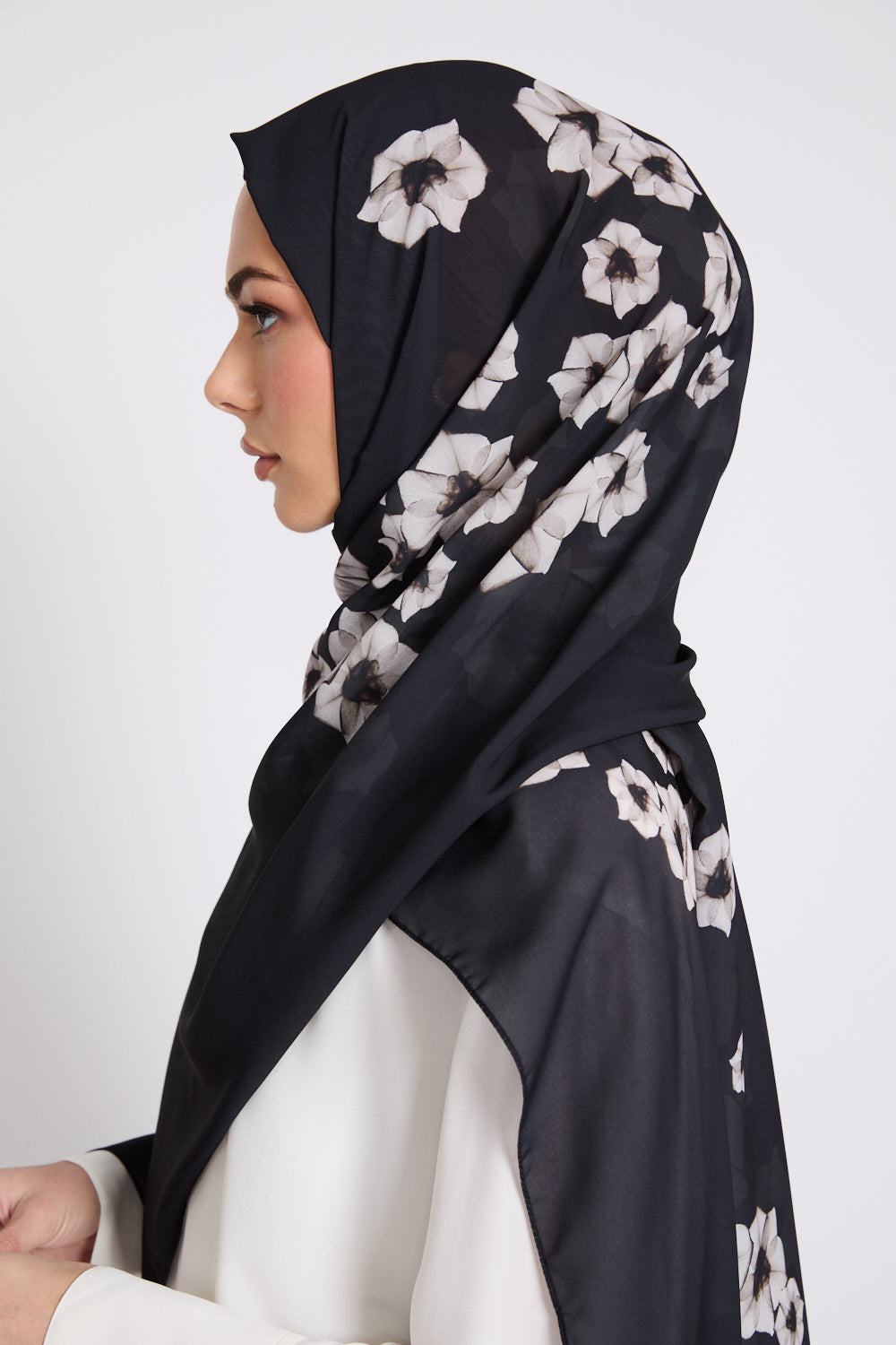Luxury Printed Hijab - Midnight Blossom - LIMITED EDITION