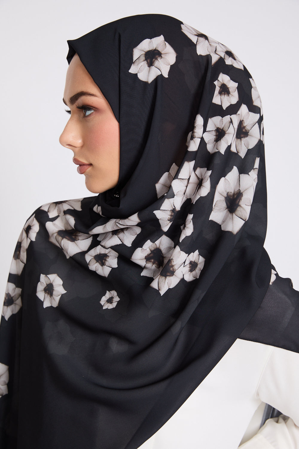 Luxury Printed Hijab - Midnight Blossom - LIMITED EDITION