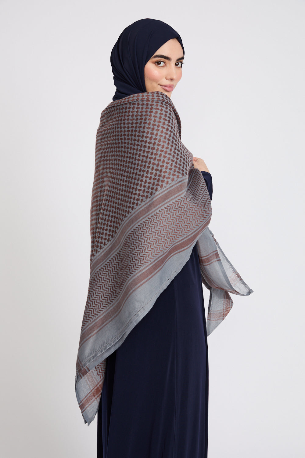 Keffiyeh Scarf - Grey and Mahogany Brown