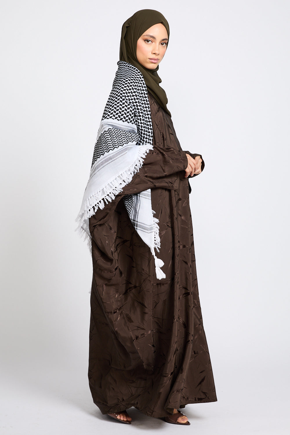 Premium Classic Keffiyeh Scarf - Black & White