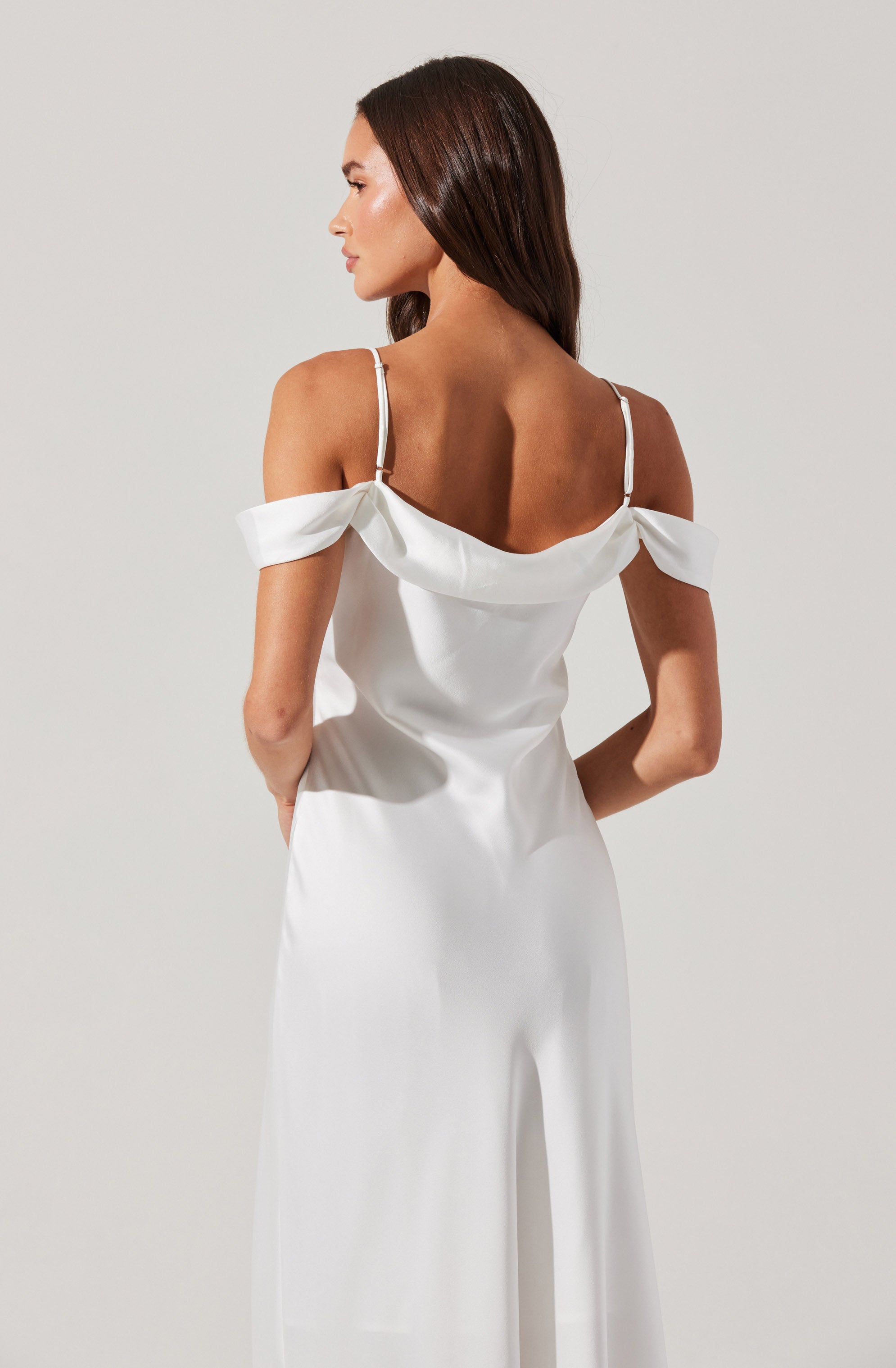 Kitura Cold Shoulder Midi Dress