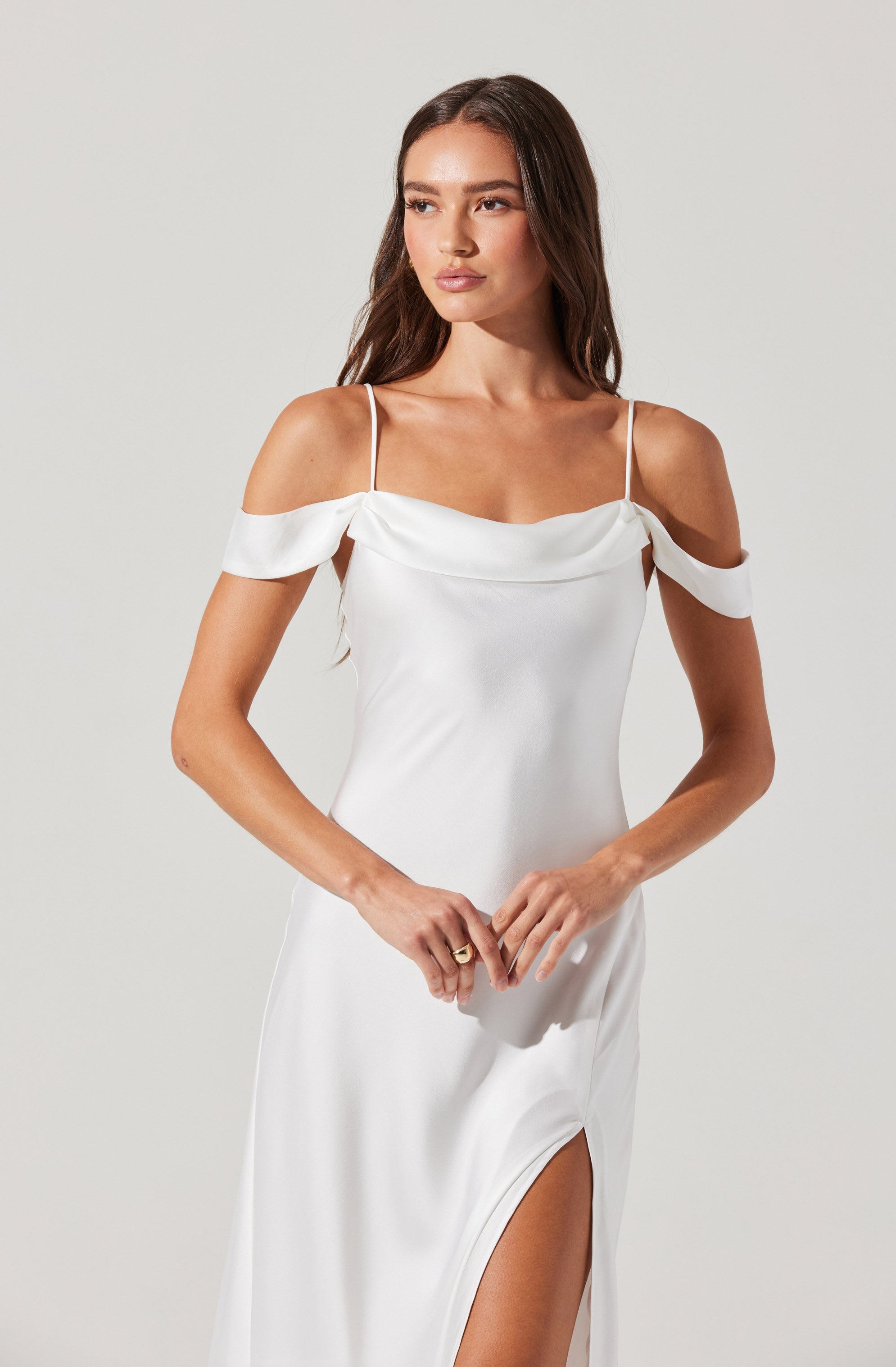 Kitura Cold Shoulder Midi Dress