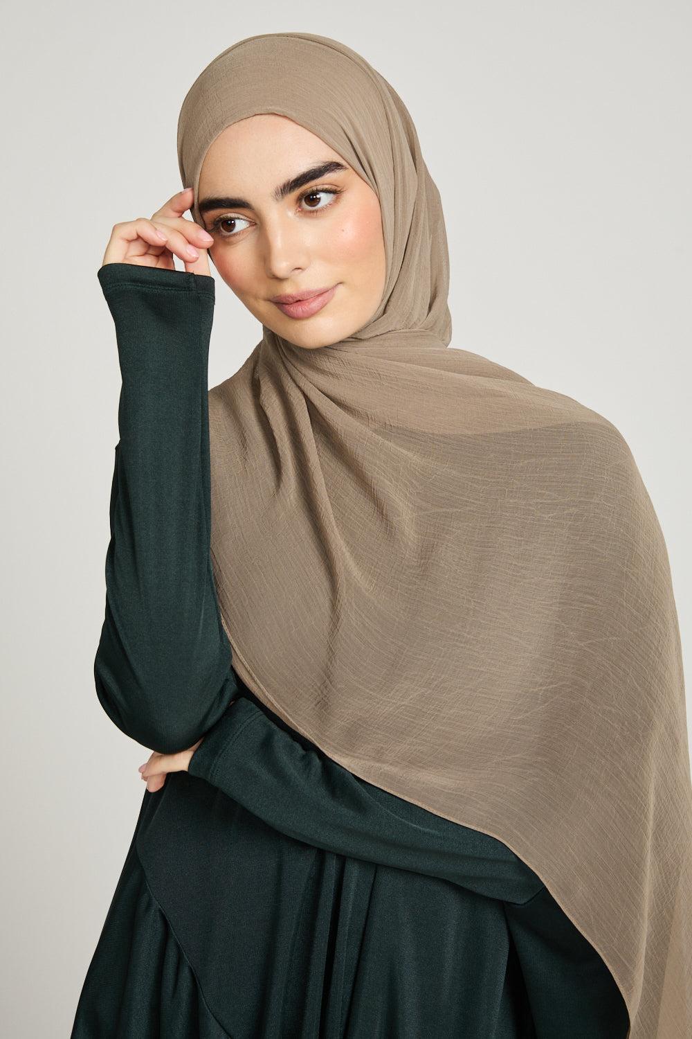 Luxury Soft Crush Hijab - Caramel Taupe