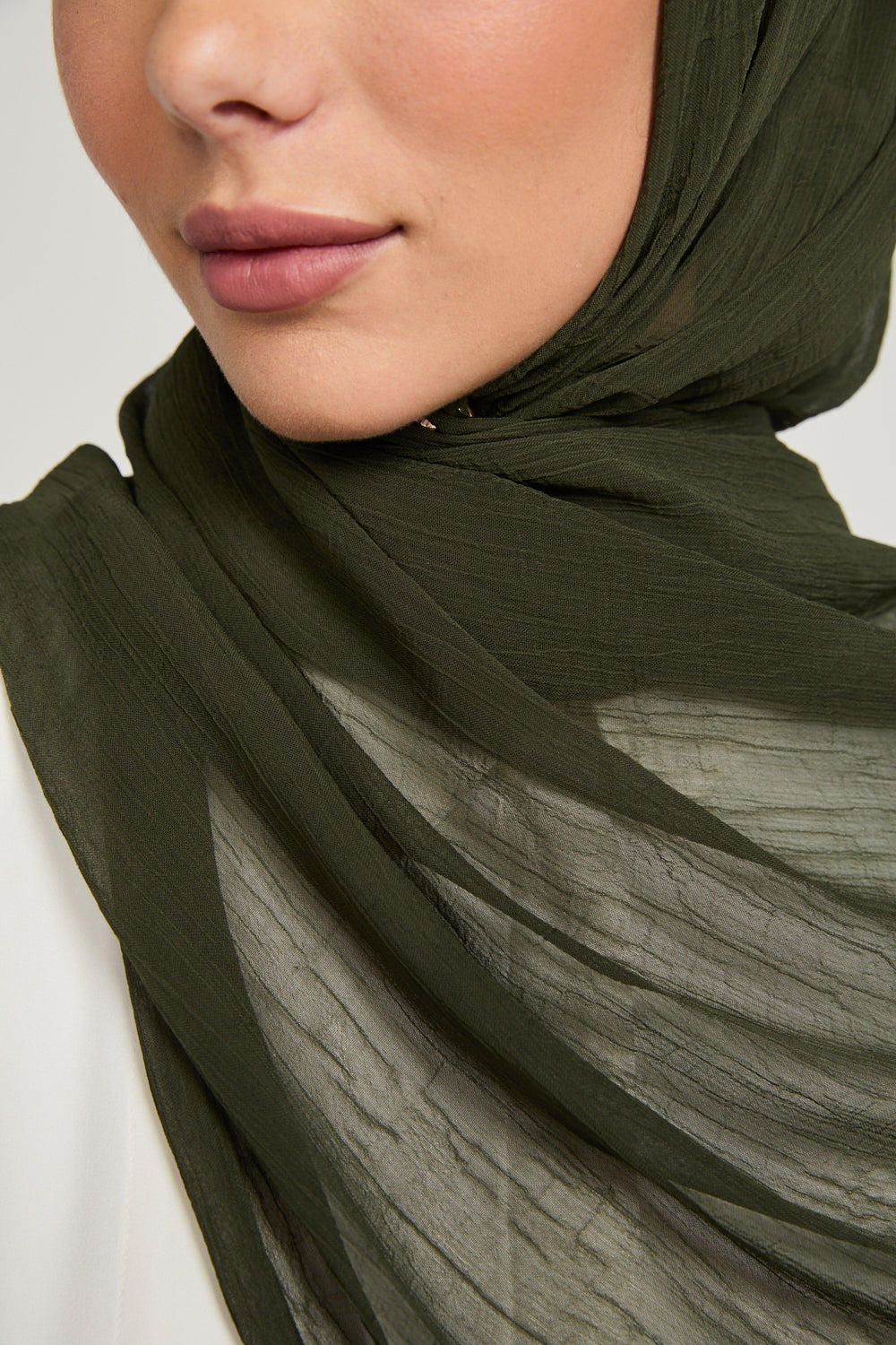 Luxury Soft Crush Hijab - Dark Khaki