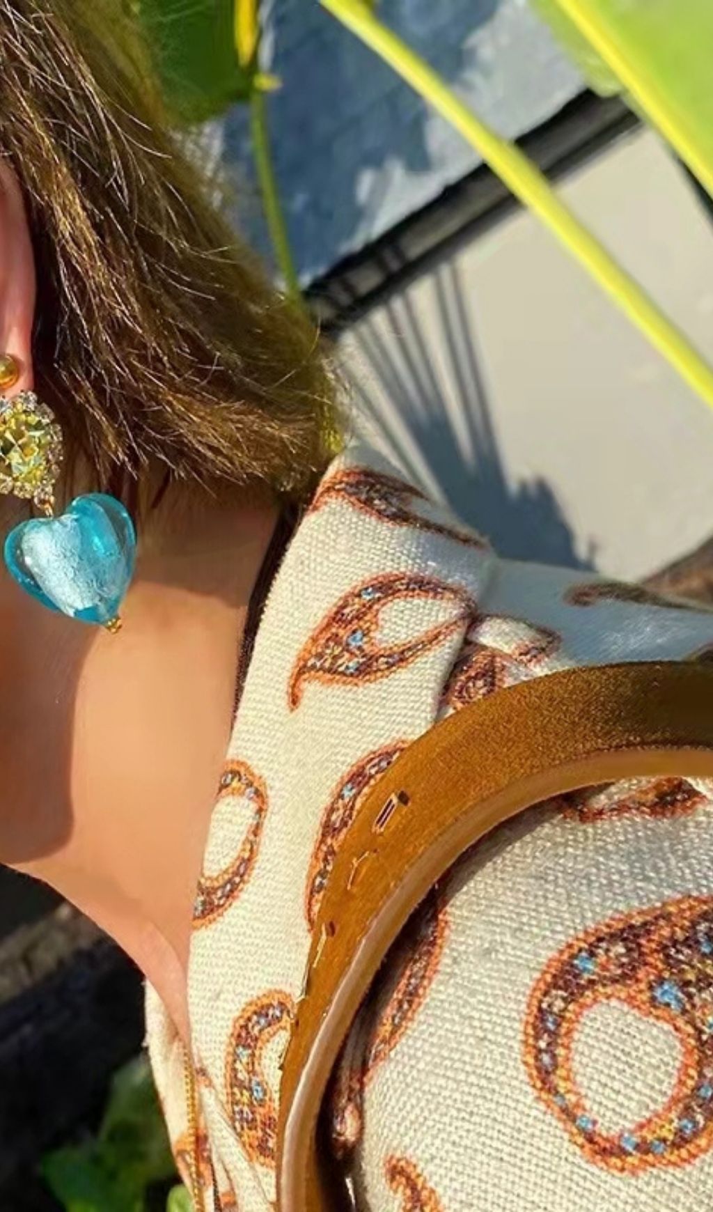 HEART SHAPED EARRINGS