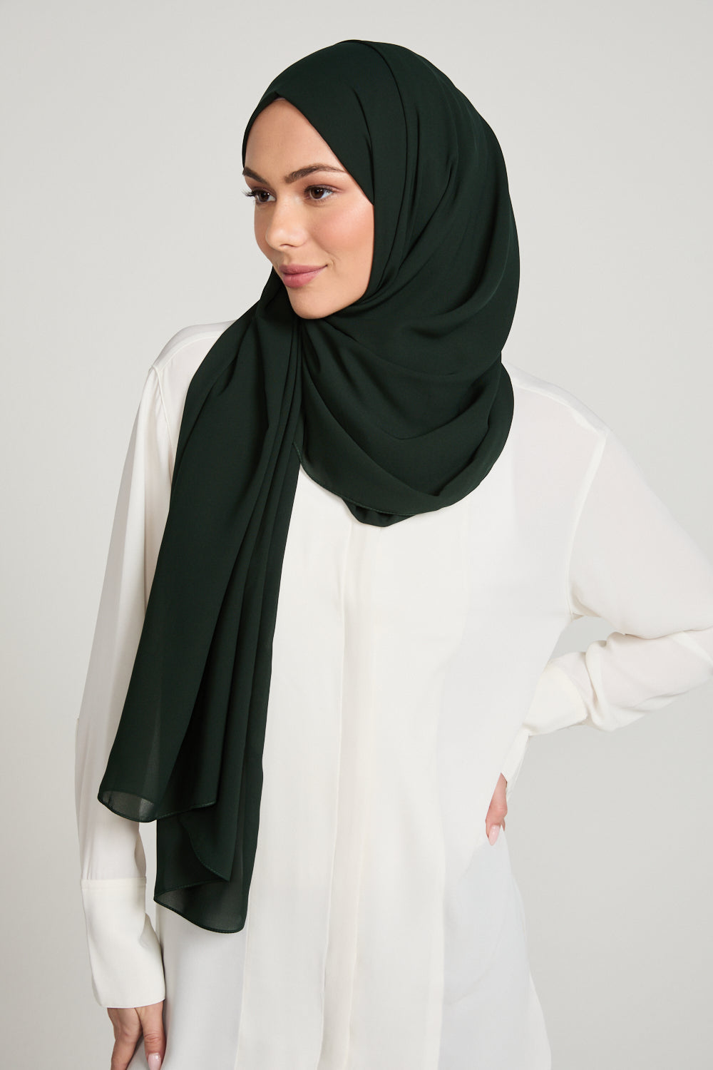 Hijab in georgette di lusso morbido - Midnight Forest