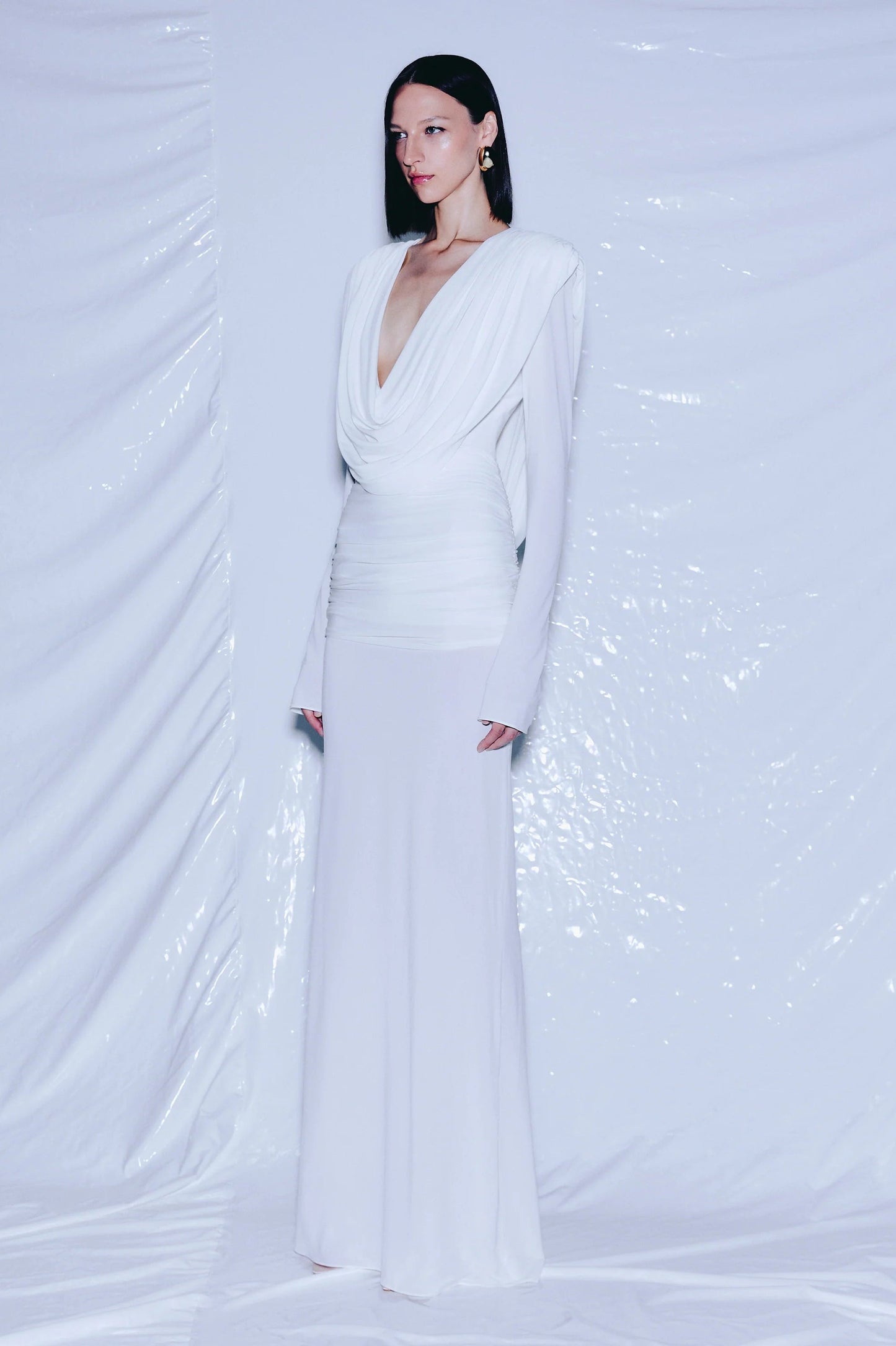 Abito lungo drappeggiato con scollo a V e schiena scoperta Linus