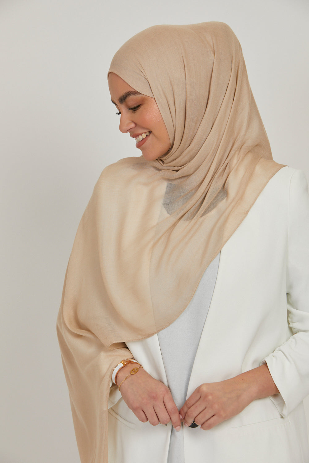 Lightweight Viscose Hijab - Pecan