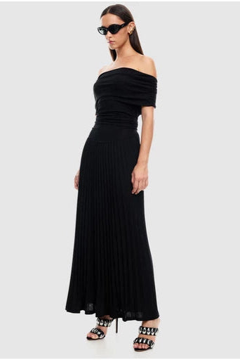 sabina bodycon strapless maxi dress in black