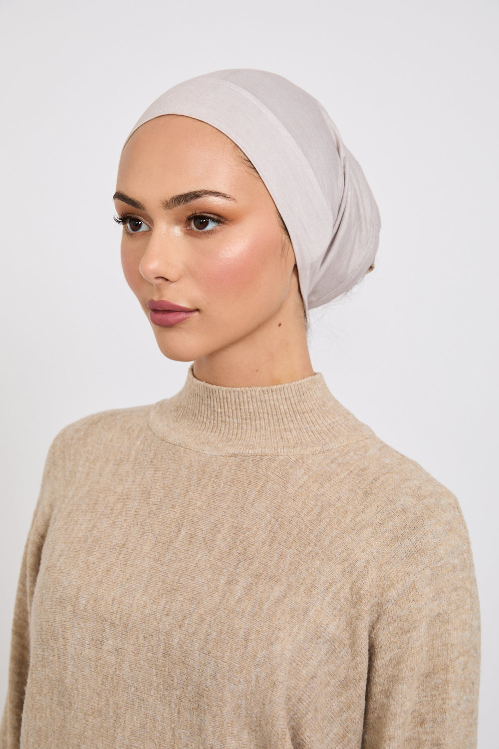 Premium Modal Matt Hijab - Dove