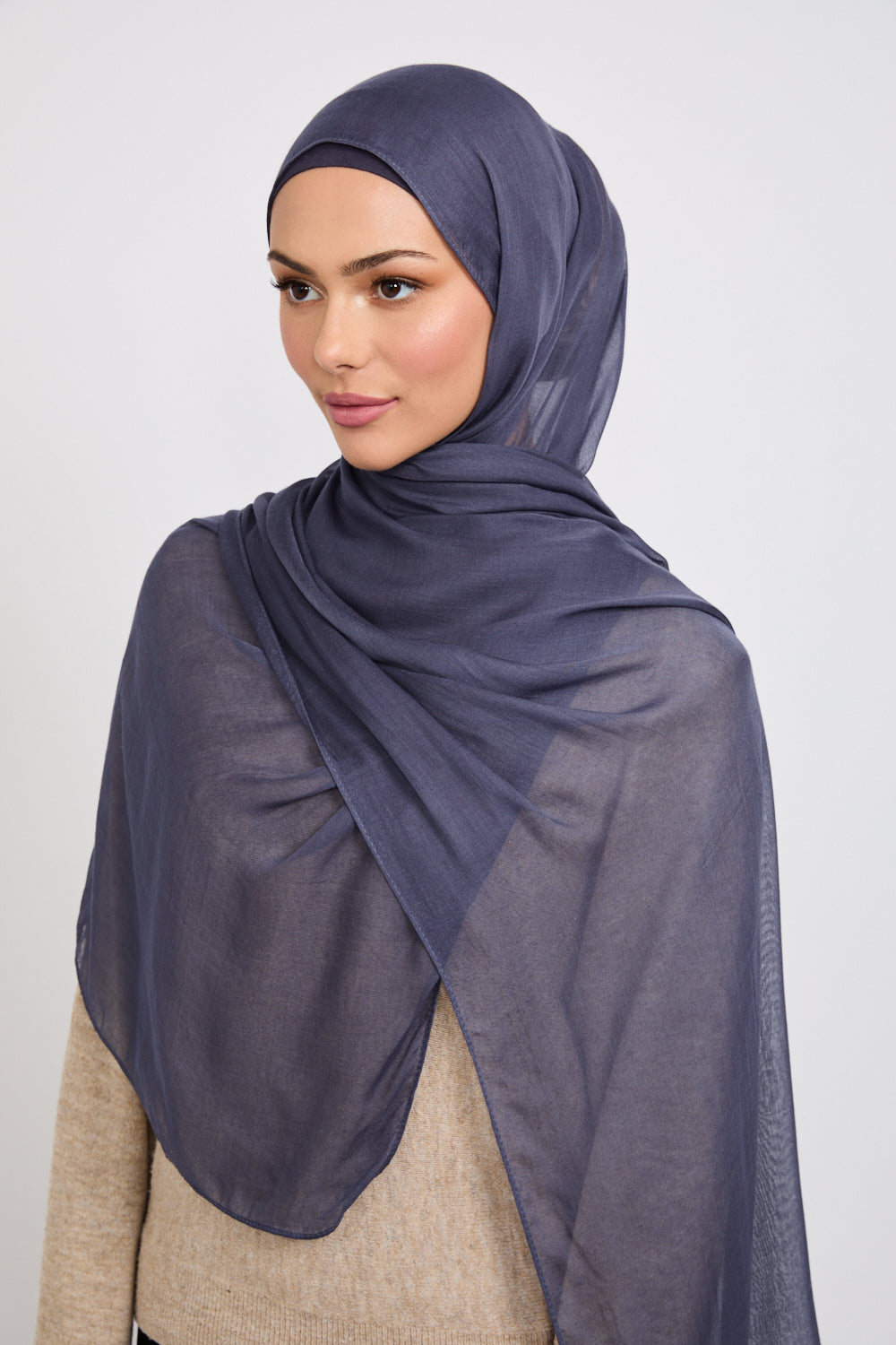 Premium Modal Matt Hijab - Navy