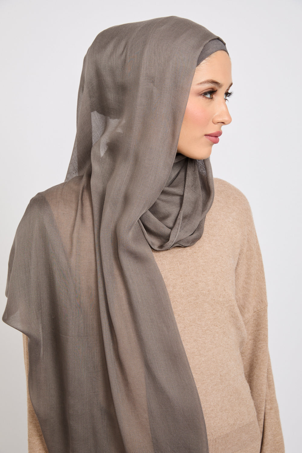 Premium Modal Matt Hijab - Backdrop Grey