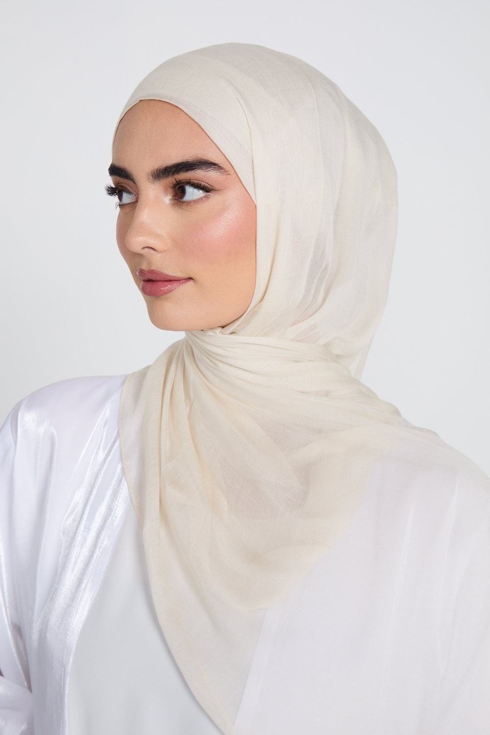 Premium Modal Matt Hijab - White Onyx