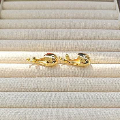 retro Enamel gold- red earring