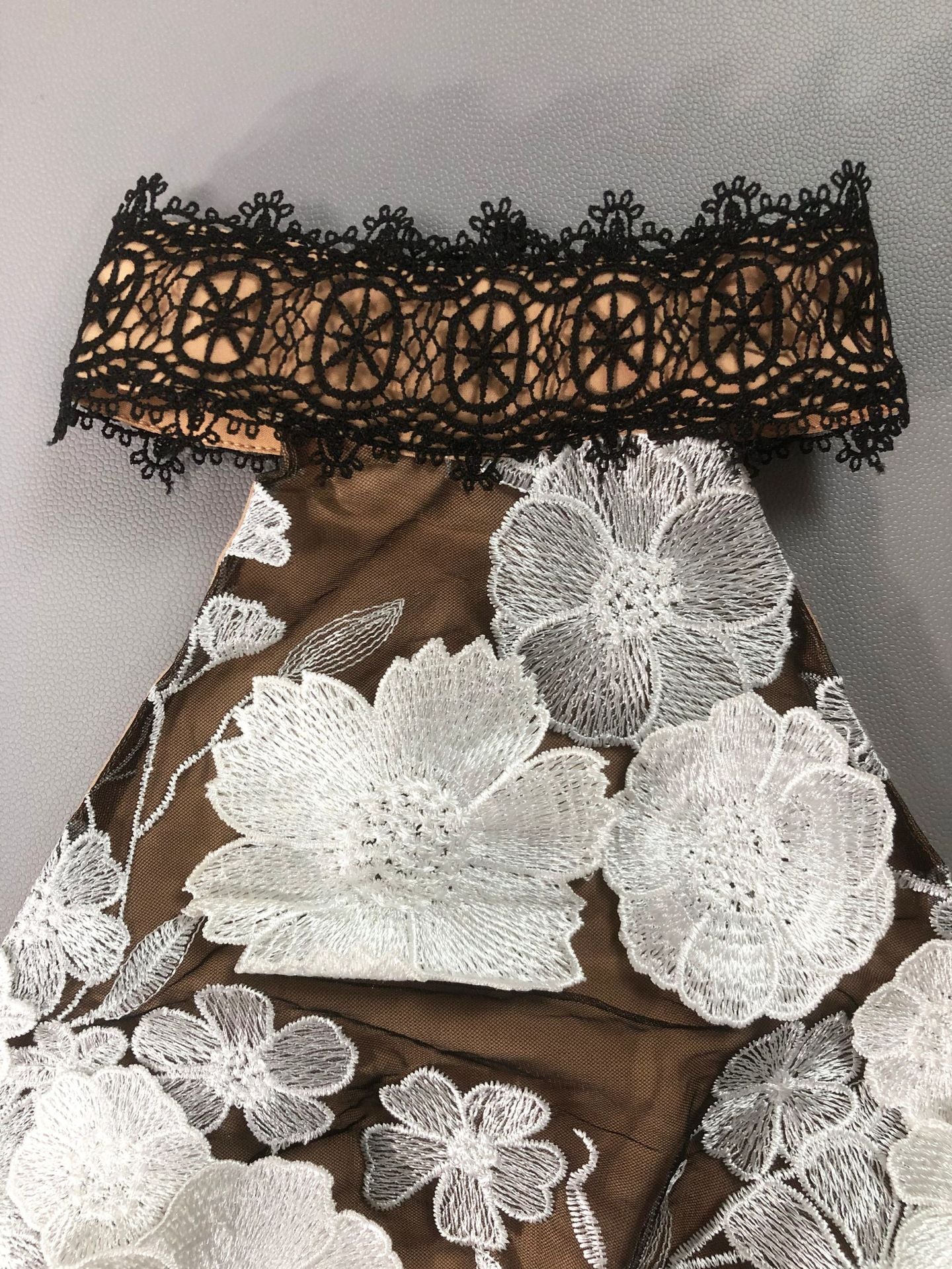 alyssa black Halter Floral Embroidered Midi Dress