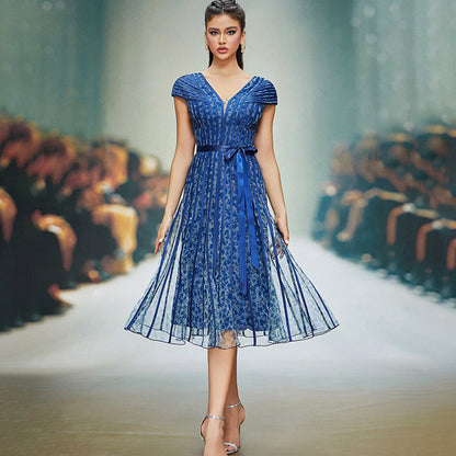 v-neck floral print tulle midi dress in blue