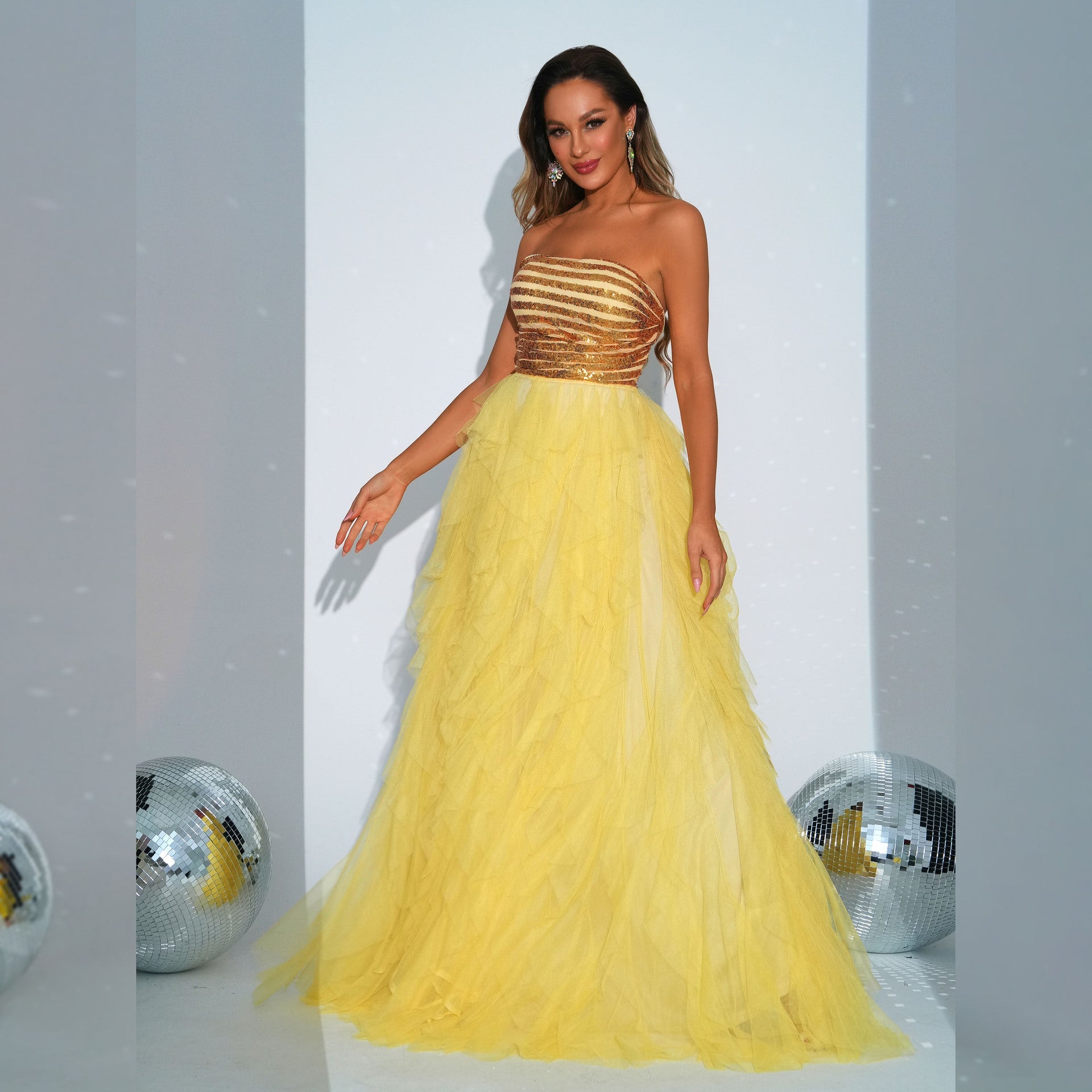 buttocks sequins tulle swing evening dress in yellow