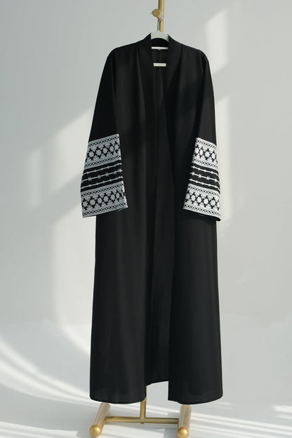 Embroidered Elegant Cardigan Robe