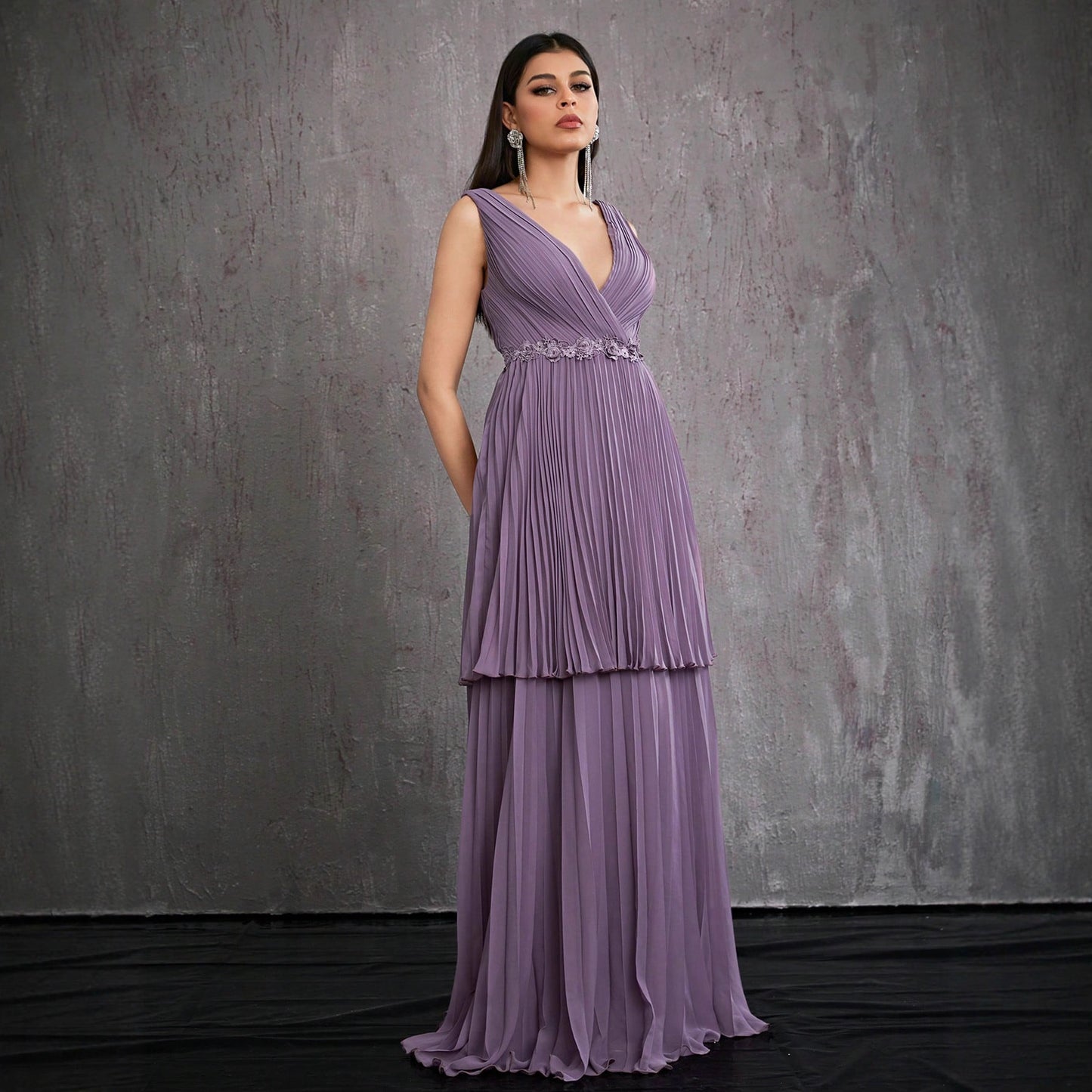 v neck pleated sleeveless maxi dress in purple
