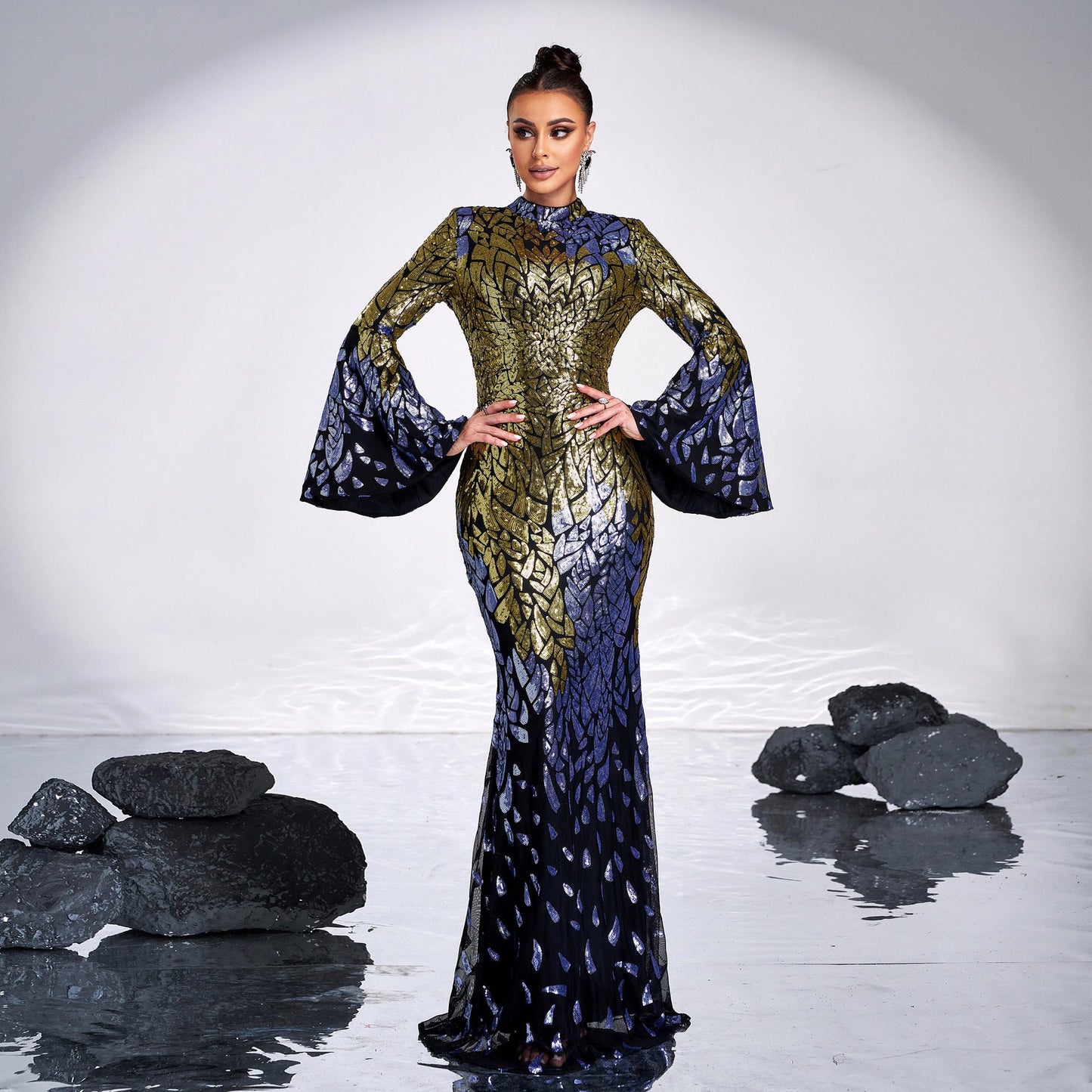 Round neck long sequined mermaid dress
