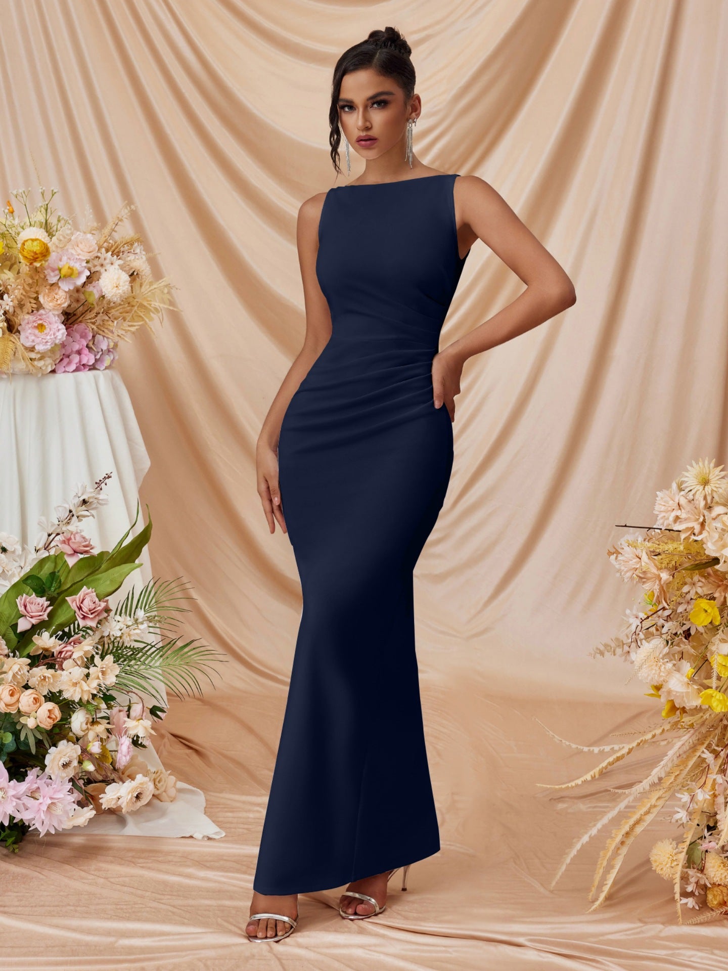 pleated Sleeveless solid color slit slim maxi dress