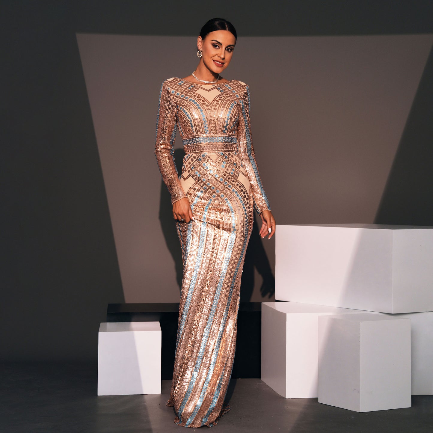 Sequin patern bodycon maxi dress in rose gold