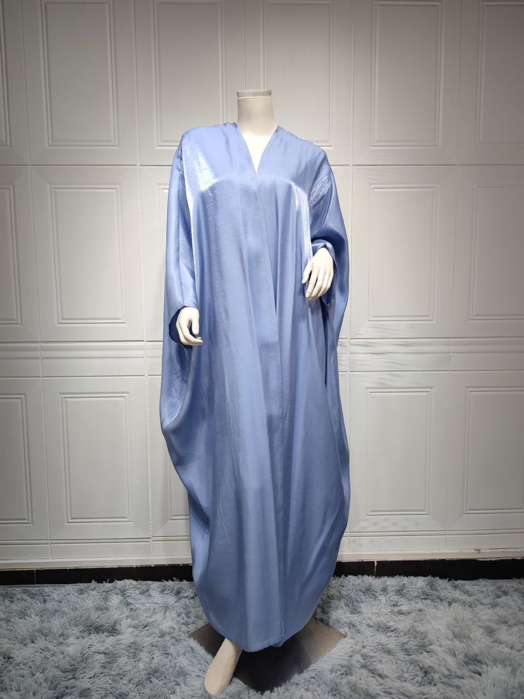 Muslim Fashion Shiny Silk Bat Sleeves Robe